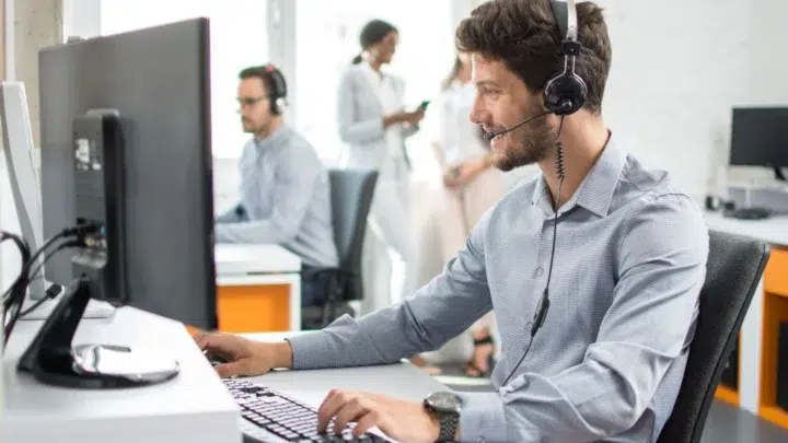 Support staff on a call